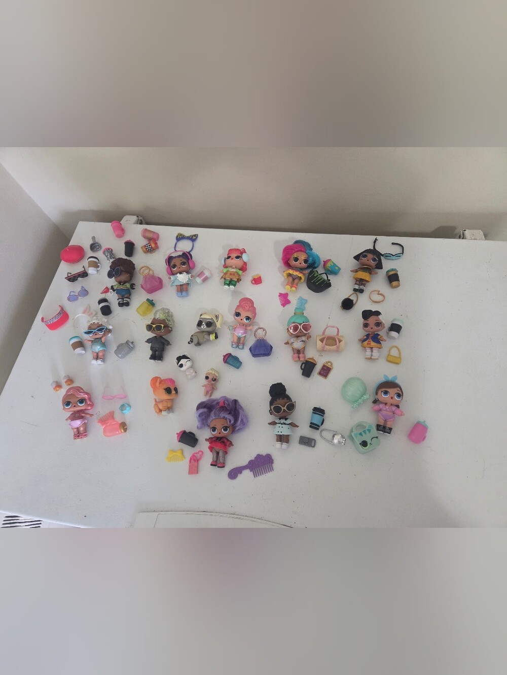 L.O.L. Surprise! Assorted Dolls Playset